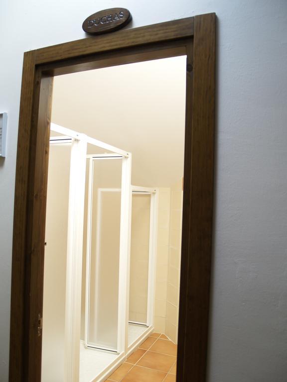 Albergue De Yebra Yebra de Basa Rum bild