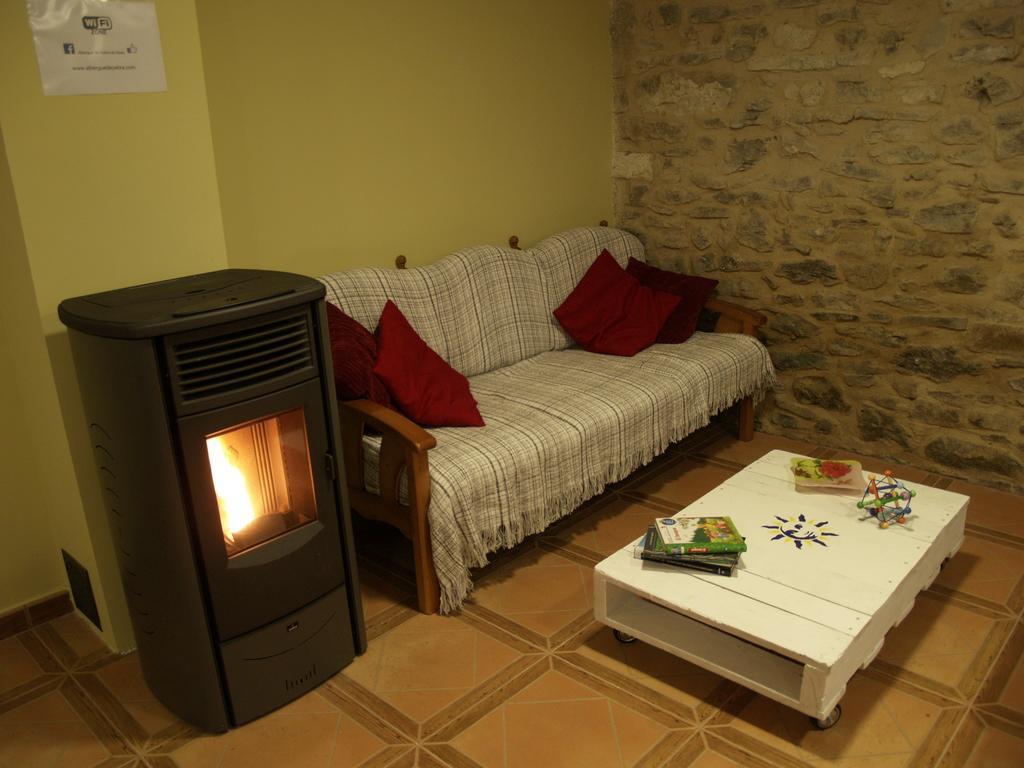 Albergue De Yebra Yebra de Basa Exteriör bild