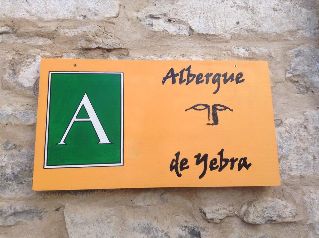Albergue De Yebra Yebra de Basa Exteriör bild